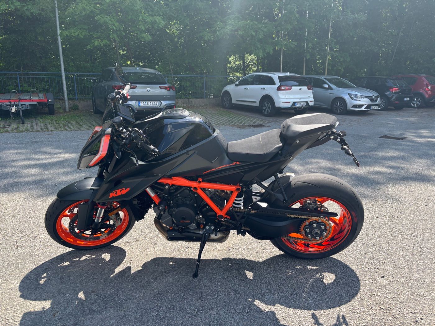 Fahrzeugabbildung KTM 1290 Super Duke R Track Pack