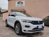 Andere VOLKSWAGEN T-Roc 1.5 TSI ACT DSG R-Line - Andere: Halbautomatik