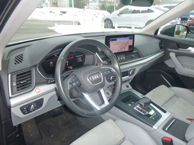 Fahrzeugabbildung Audi Q5 40 TDI quattro >AUT/AHK/NAV/PANO/SHZ<