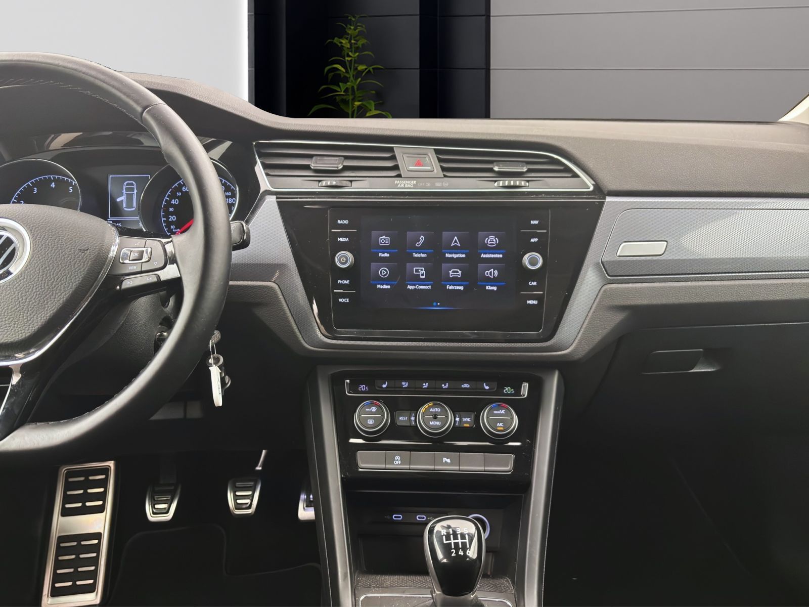 Volkswagen Touran - Bild 13