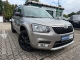 Skoda Yeti 2.0 TDI Drive 4x4 AHK 6-GANG PDC TEMPOM DAB - Skoda Yeti: 2.0