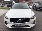 Volvo XC60 B4 (Diesel) Momentum Pro Stdhzg. 360° Cam - Volvo XC60 in Lübeck