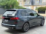 BMW X7 xDrive40d 7 PLACE M-PAKET - BMW X7 von privat
