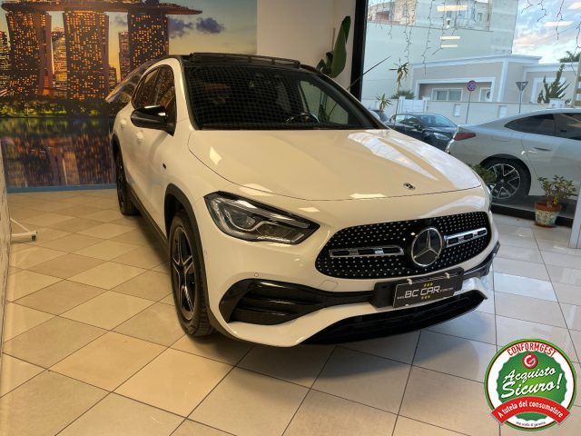 Mercedes-Benz MERCEDES-BENZ GLA 250 EQ Power PREMIUM AMG *TETT imagem 3