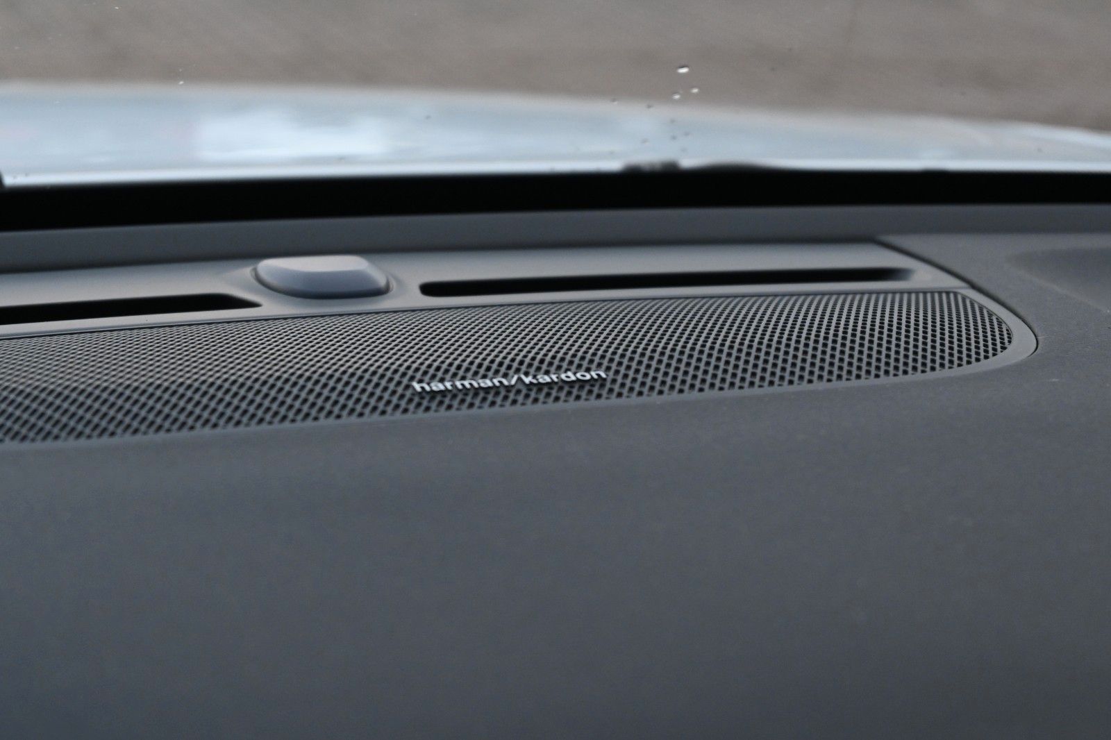 Fahrzeugabbildung Volvo C40 Twin AWD Ultimate 360°PANO°Stdhzg