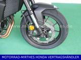 Honda CB750 HORNET *Modell 2025* - HONDA NAKED BIKE
