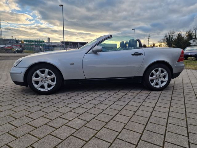 Mercedes-Benz SLK 200