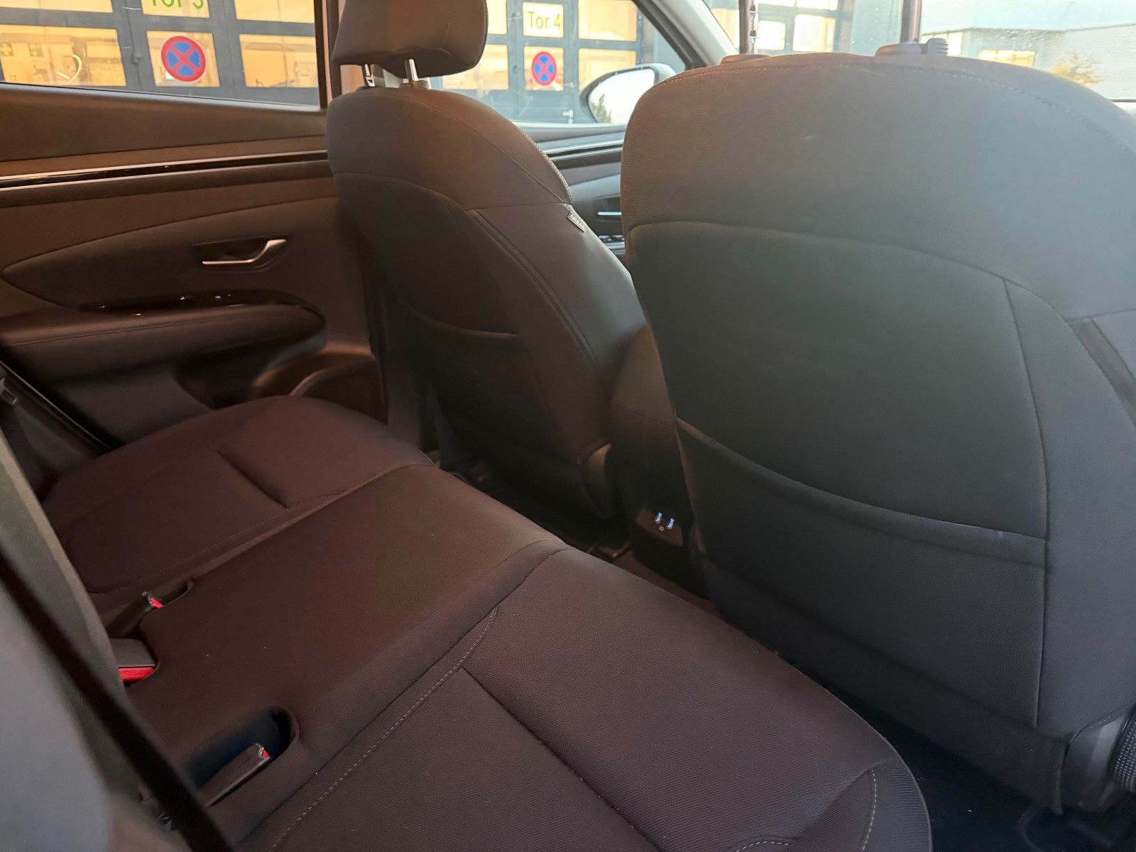 Fahrzeugabbildung Hyundai TUCSON 1.6 T-GDI PHEV 4WD*Navi*ACC*RFK*MIETKAUF