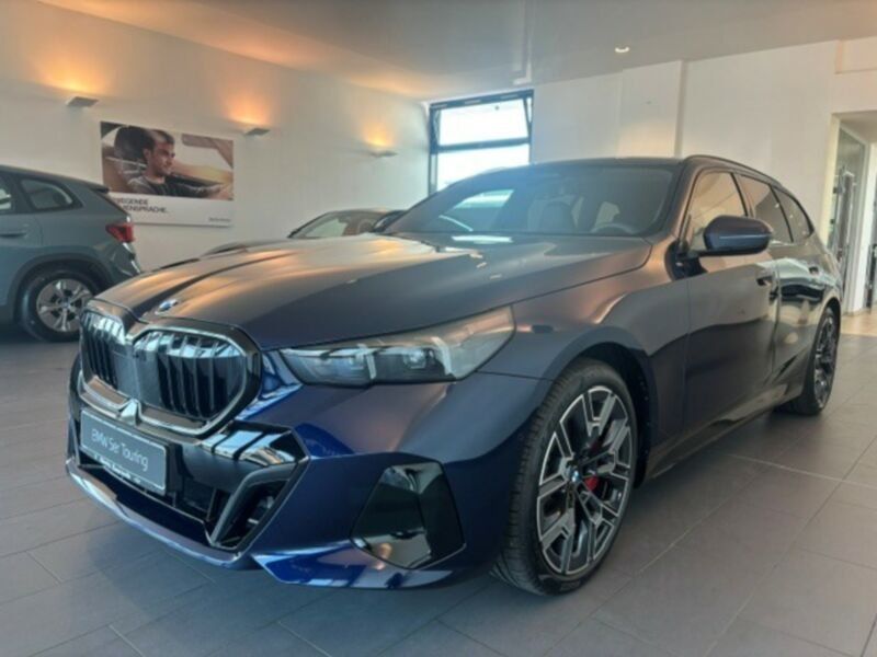 Image of BMW 540