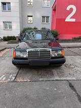 Mercedes-Benz E 230 - Mercedes-Benz E 230 in Berlin