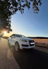 Audi Q7 4.2 FSI V8Quattro TÜV 2027 VERHANDLUNGSBASIS - gebrauchte Audi Q7 aus dem Jahr 2005