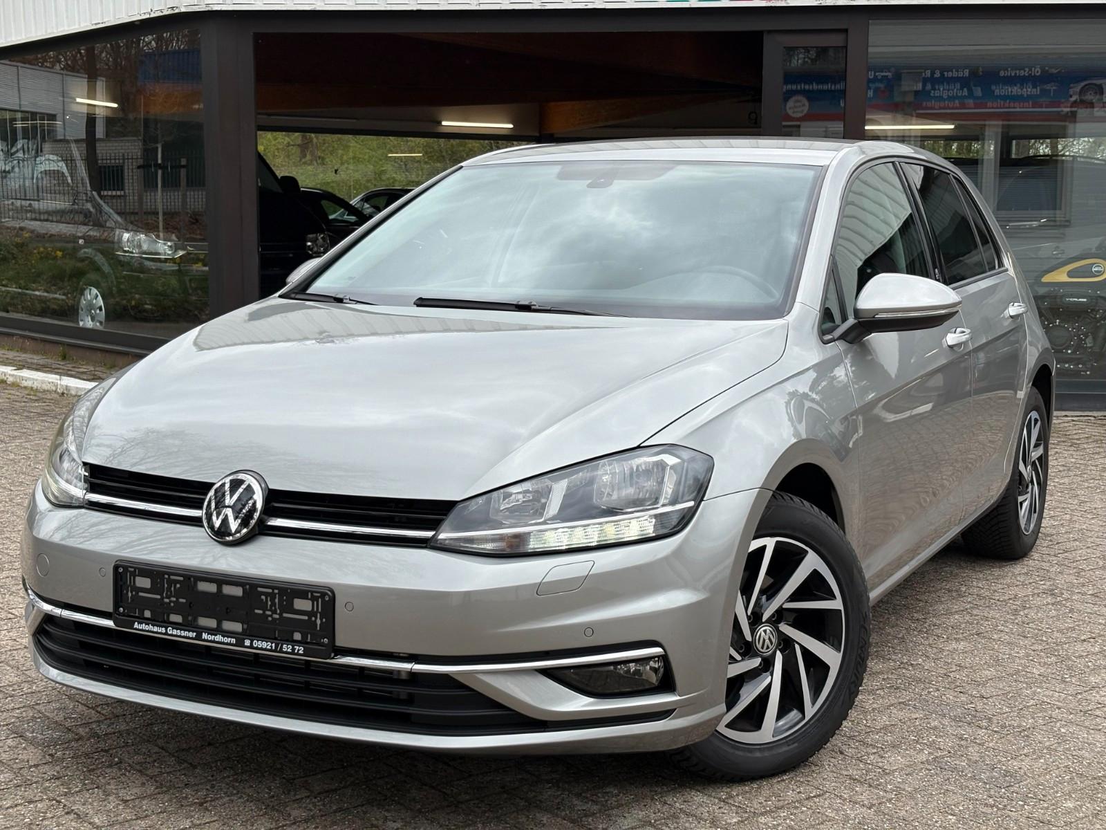 Volkswagen Golf VII Lim. Sound Sondermodell *NAVI*KAMERA*