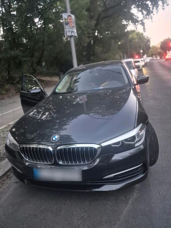 Image of BMW 320