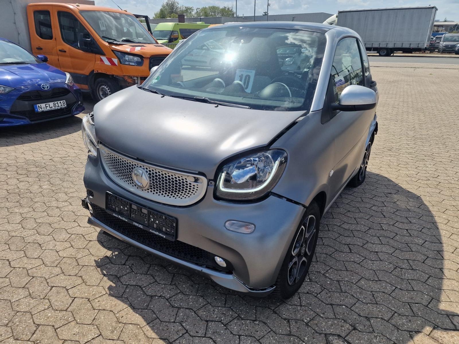 Smart ForTwo coupé 1.0 52kW passion,Navi,Panorama