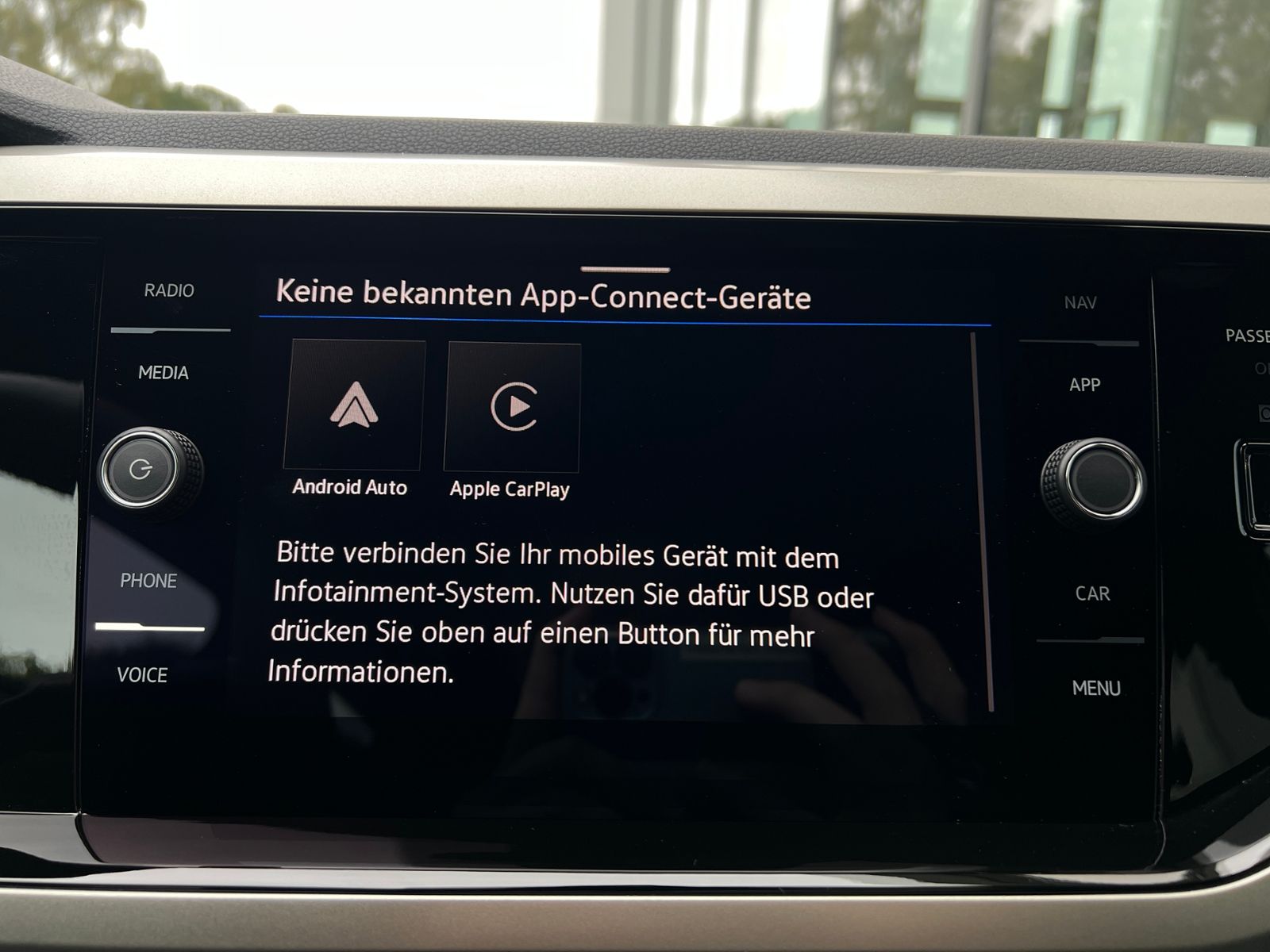 Fahrzeugabbildung Volkswagen Taigo Move 1,0 l TSI *AHK, IQ.Light, Navi, Kamer