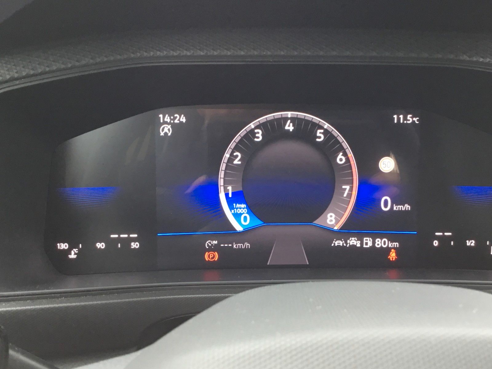 Fahrzeugabbildung Volkswagen T-Cross 1.0 TSI Life+Sitzheizung+LED+16" GJR