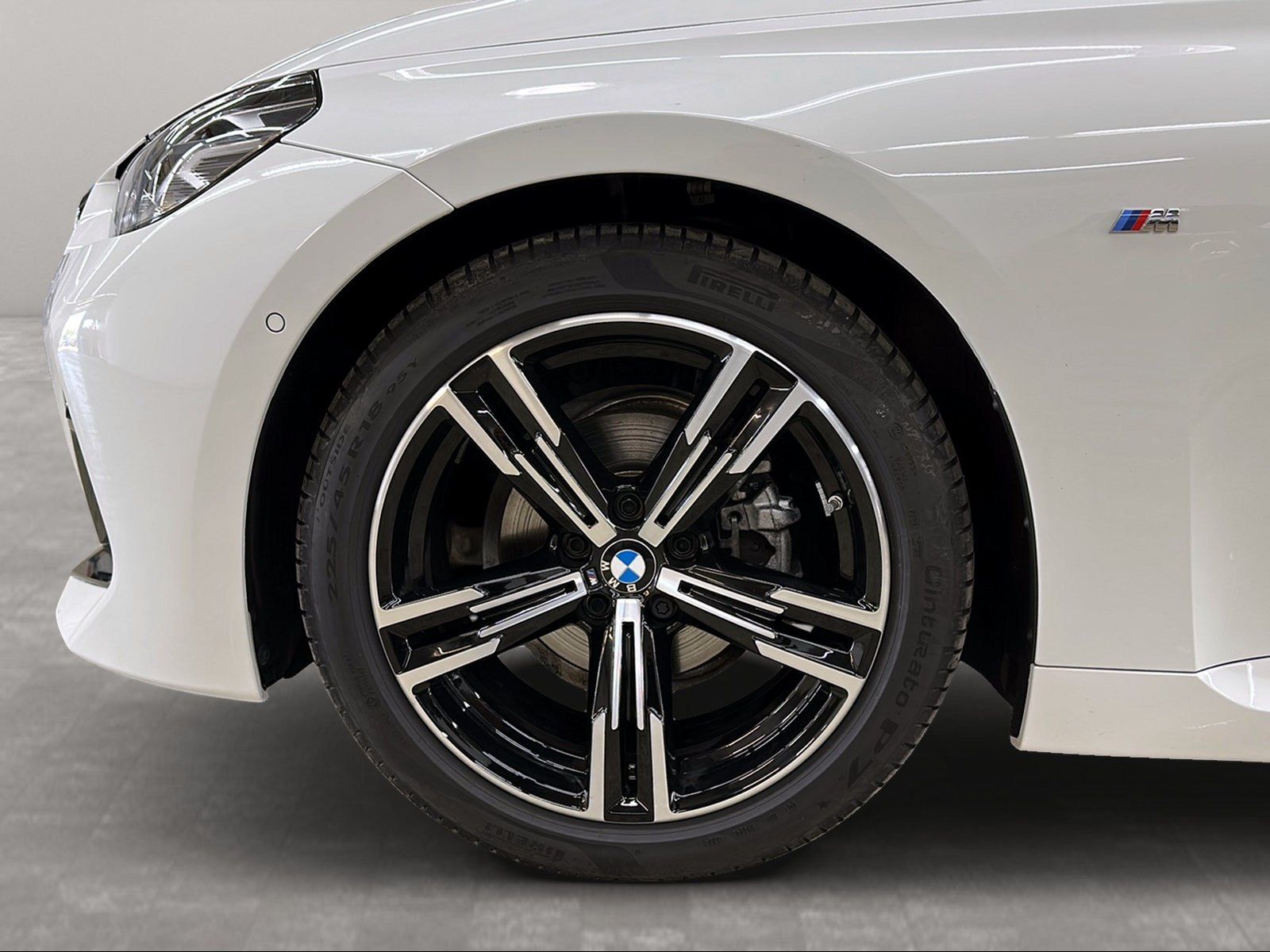 BMW 218 - Bild 11