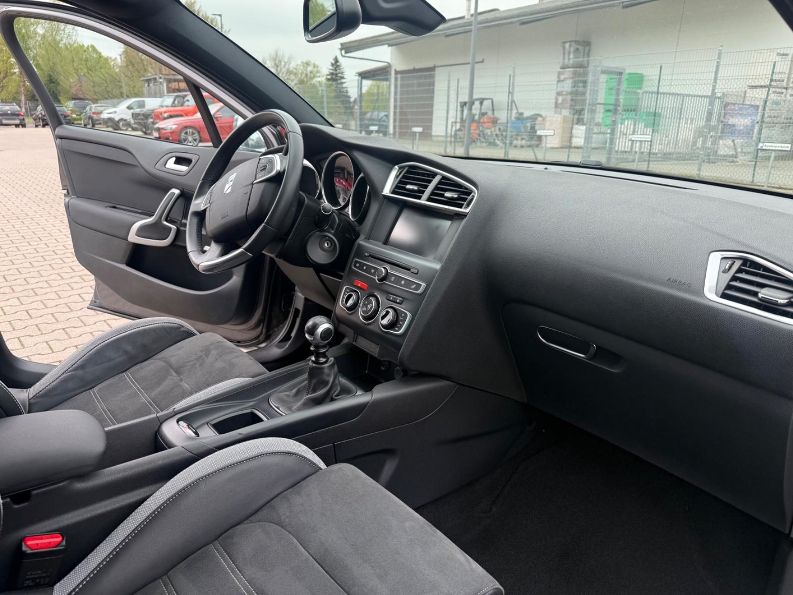 DS Automobiles DS4 DS 4 Basis
