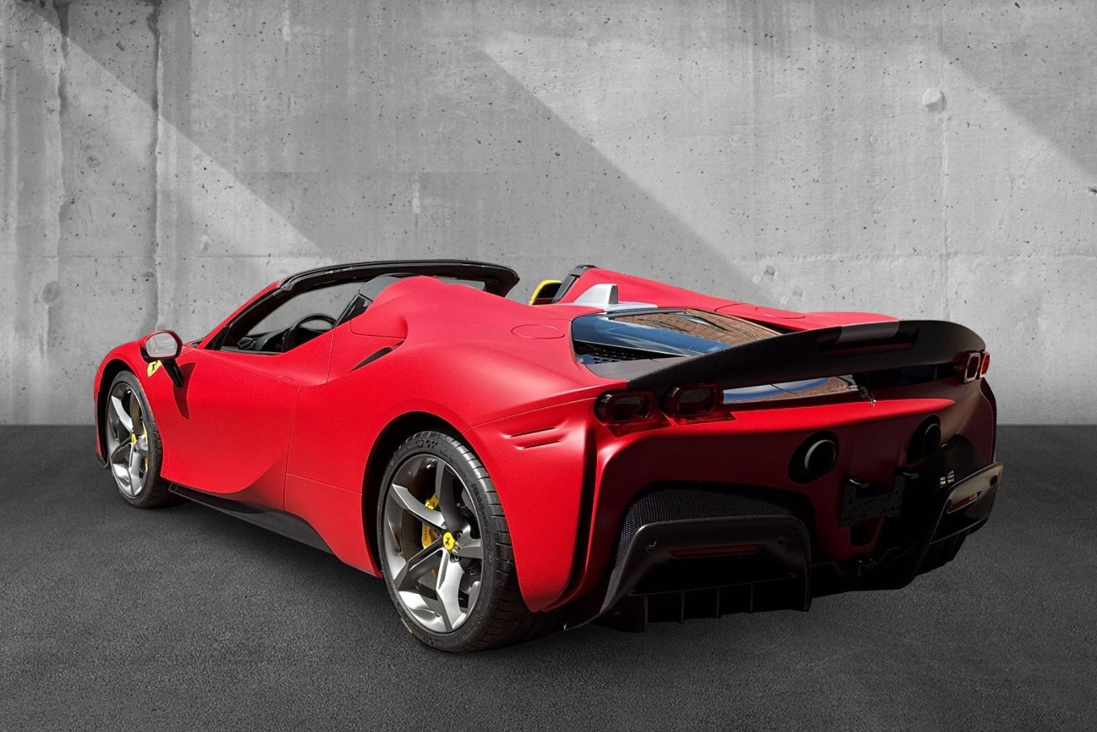 Ferrari SF90 Spider*Assetto Fiorano*F1 Opaco*Full*New