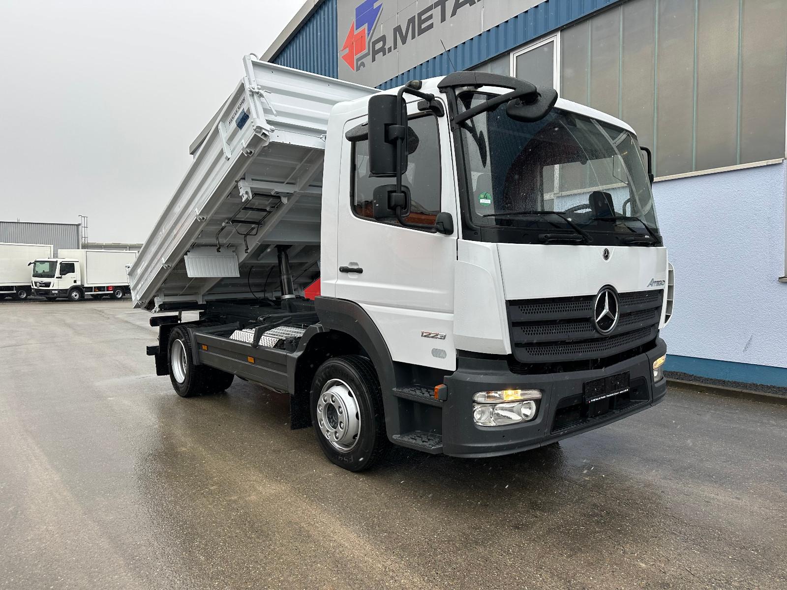 Mercedes-Benz 1223 K Atego3 Meiller 3 Seiten 2xAHK 3 Sitzer