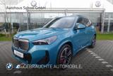 BMW iX1 xDrive30 M Sport AHK HuD ACC 360° PANO - blaue BMW iX1