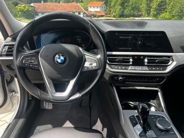 BMW 320 - 9
