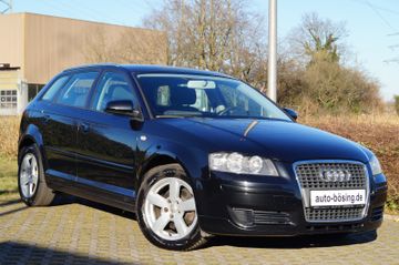 Audi A3 Sportback TDI Attraction NAVI-KLIMA-TEMPOMAT-