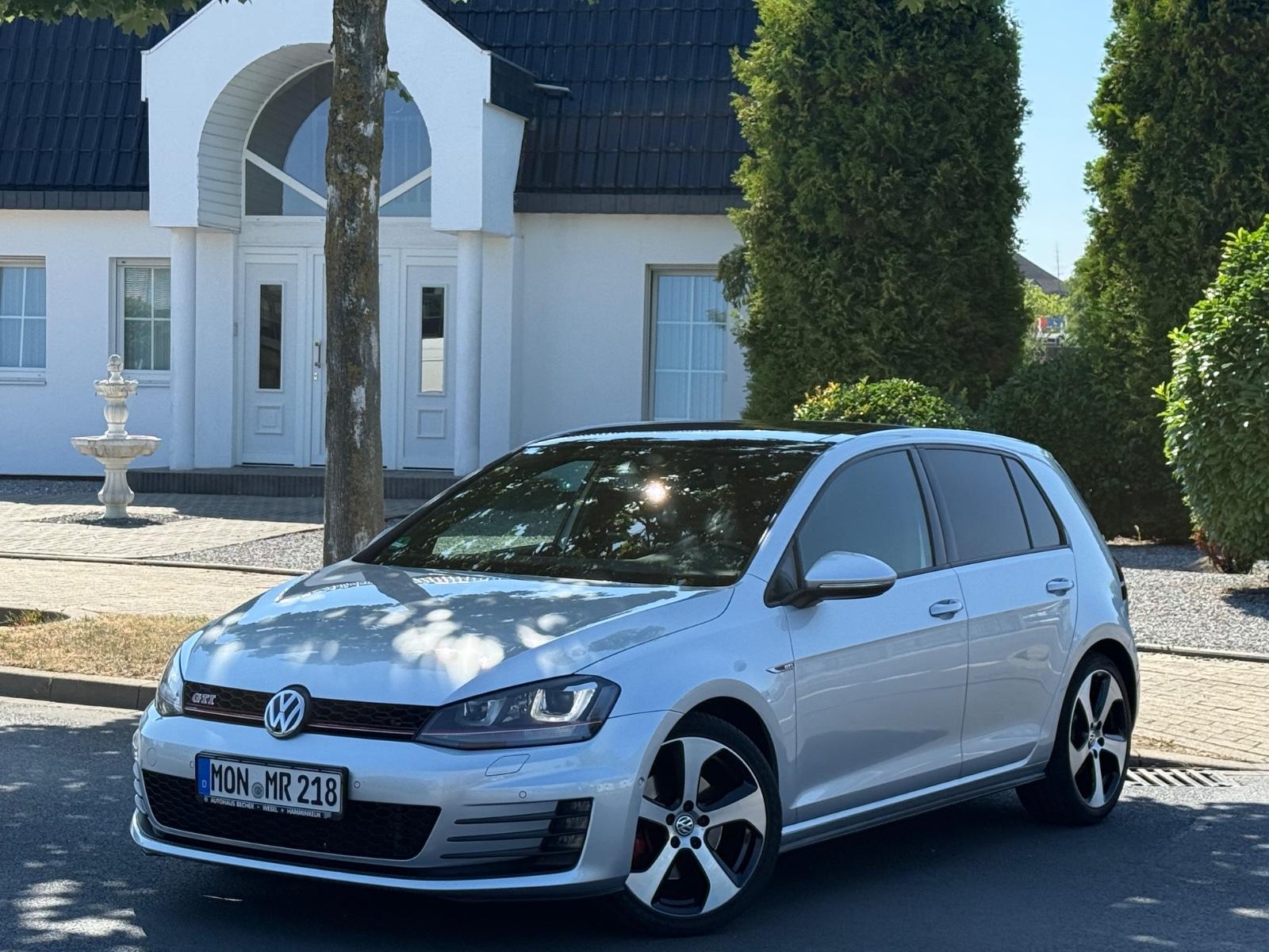 Volkswagen Golf VII Lim. GTI BMT*SERVICE NEU*