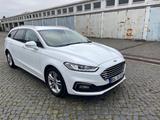 Ford Mondeo 2,0/110kW Titanium Turnier Autom. VOLL!! - Ford Mondeo in Braunschweig