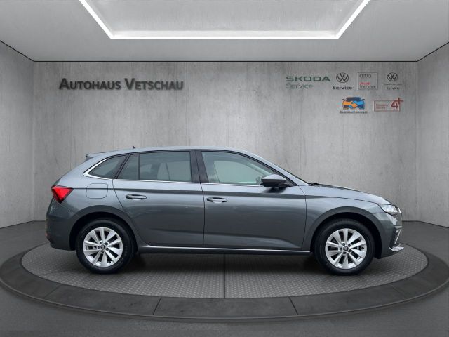 Scala 1.0 TSI Bluetooth LED Einparkhilfe