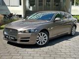 Jaguar XE Prestige*KAMERA*LEDER*NAVI*AUT* - Jaguar in München