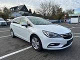 Opel Astra K Sports Tourer Business Start/Stop - Opel Astra: Weiß
