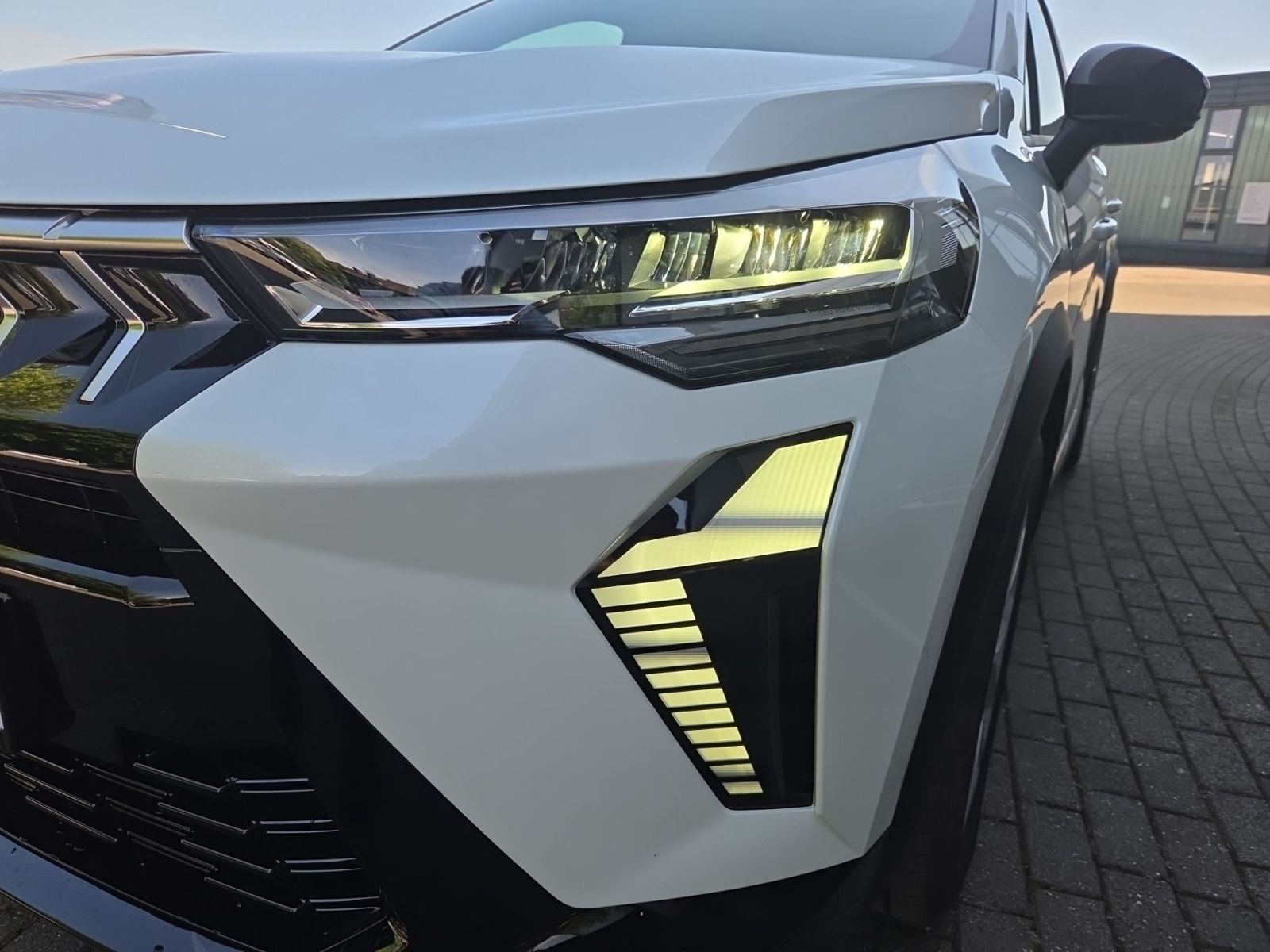 Fahrzeugabbildung Mitsubishi ASX Plus *KLIMA*NAVI*TEMPOMAT*SITZHZG*