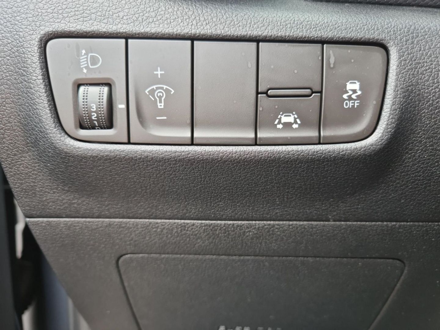 Fahrzeugabbildung Hyundai KONA Trend 2WD Sitzheizung PDC
