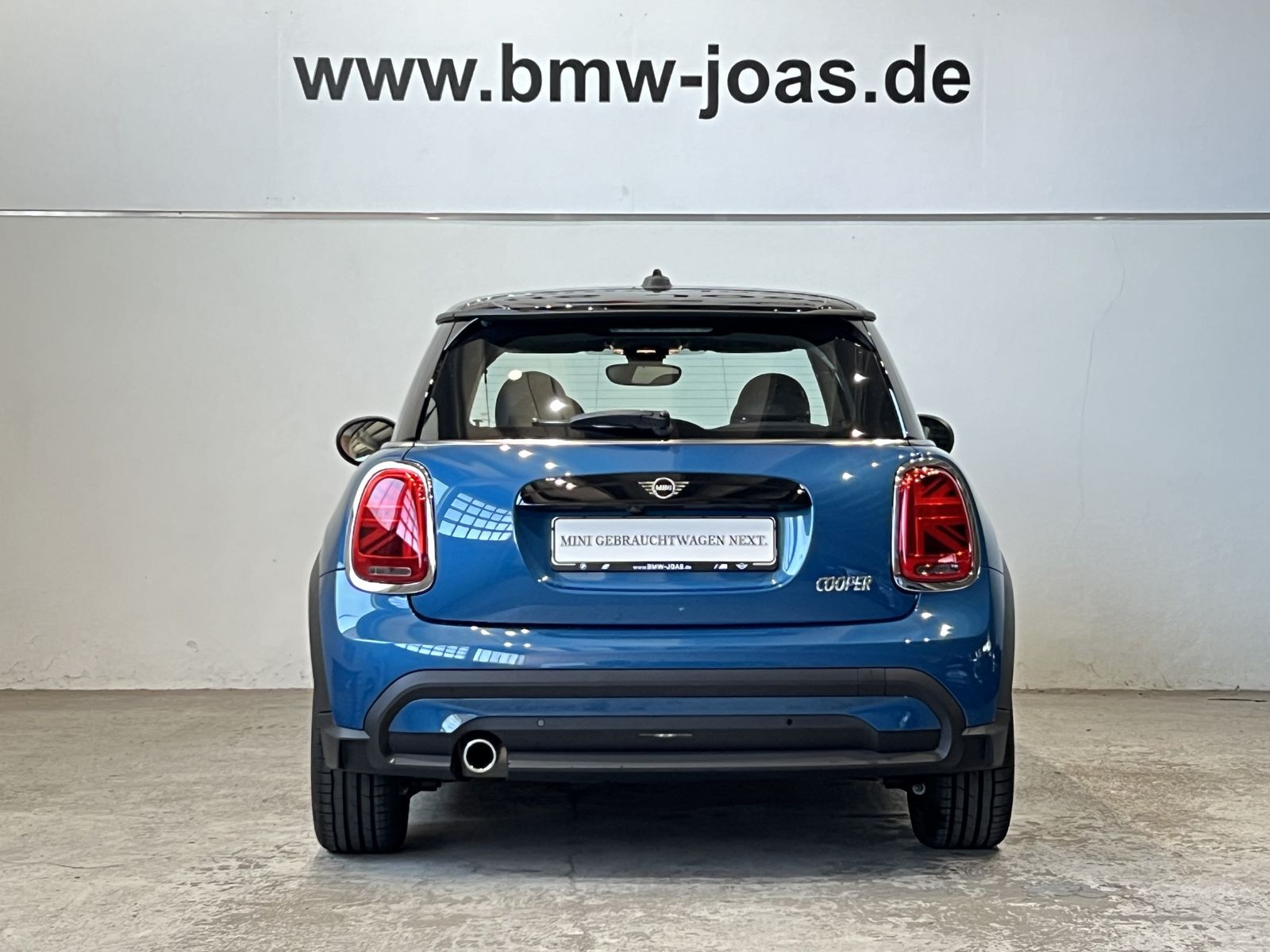 Fahrzeugabbildung MINI Cooper 3-Türer Head-Up Navi Rückfahrkamera