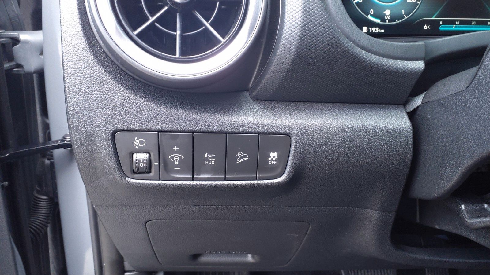 Fahrzeugabbildung Hyundai KONA FL 1.6 T-GDI DCT 2WD Prime LED NAVI ASSI