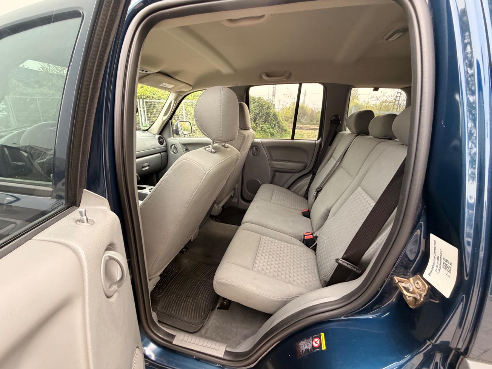 JEEP CHEROKEE - 2.8 CRD - BVA - 4X4 - 163 CV