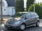 Mercedes-Benz B 170 B B 170*SERVICE NEU*TÜV NEU* - graue Mercedes-Benz B 170