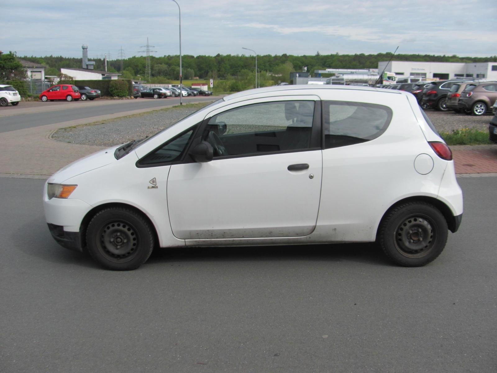 Mitsubishi Colt 1.1 Inform