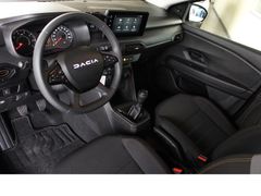 Fahrzeugabbildung Dacia Sandero III Stepway Essential,Einparkhilfe,Wie N