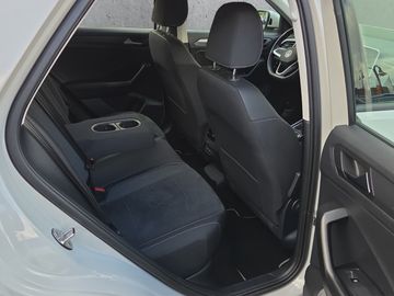 Fahrzeugabbildung Volkswagen T-Roc Style 1.5 TSI DSG easy open AHK Kamera ACC
