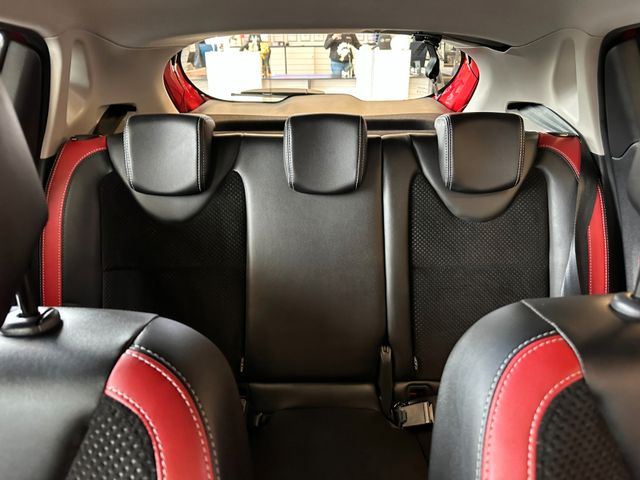 Renault Clio IV Intens *LED*Navi*Sitzh*TOP*