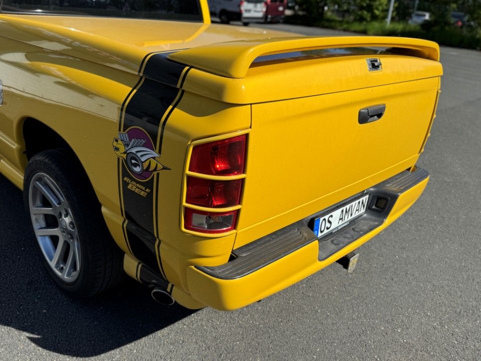Fahrzeugabbildung Dodge RAM 5.7 V8 HEMI Single Cab ShortBed Rumble Bee