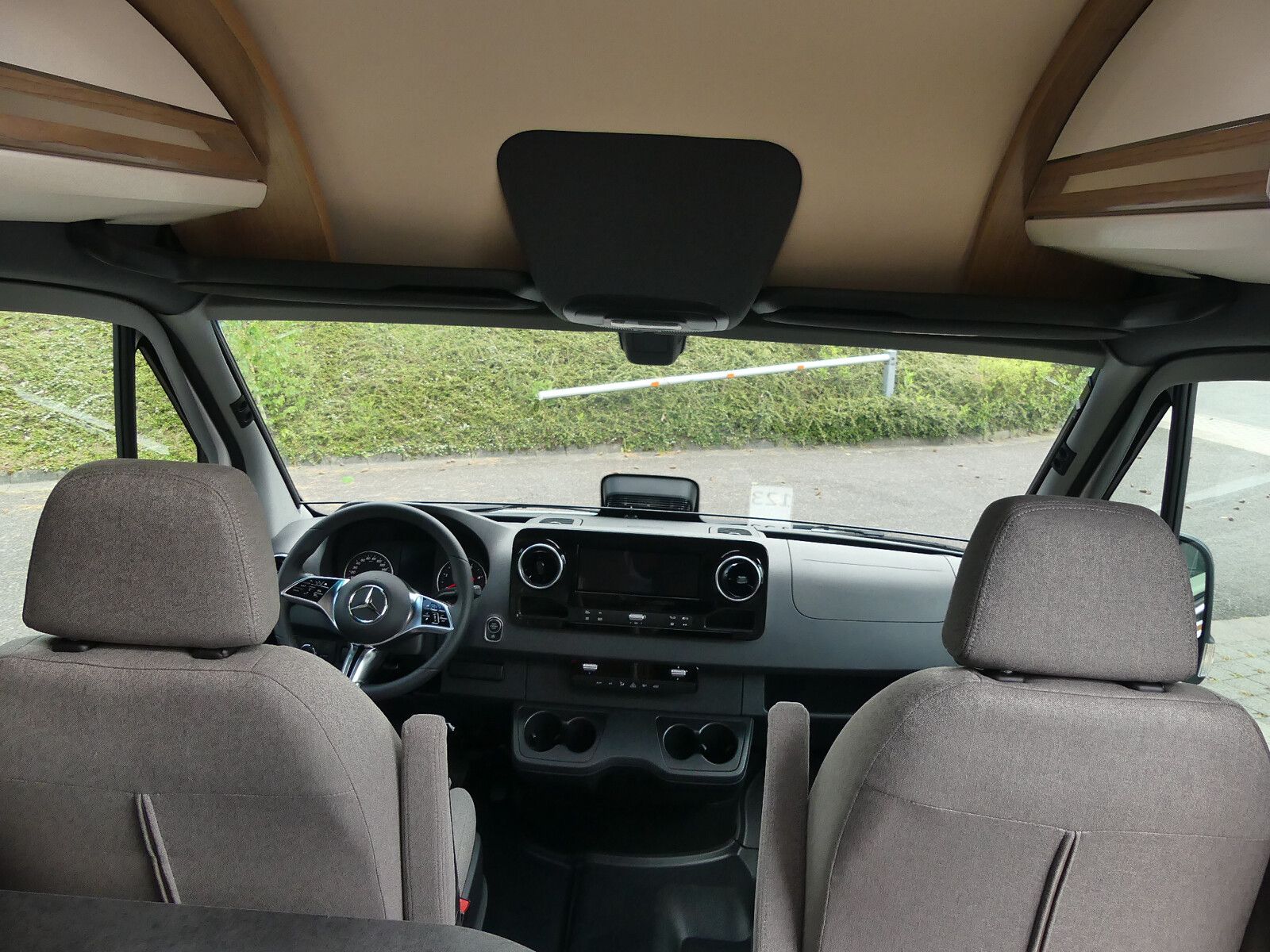 Fahrzeugabbildung Malibu Genius 641 LE  Dist,Autarkie,Navi,D6E,LED,Style