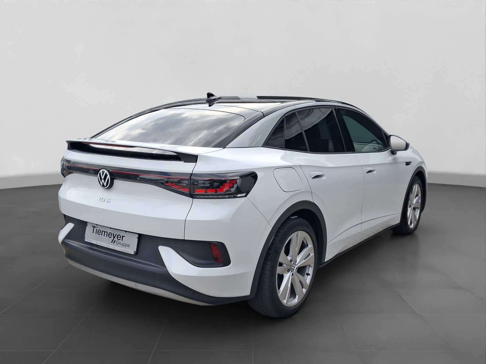 Volkswagen ID.5 PRO PANO AHK SPORTPAKET MATRIX foto 3