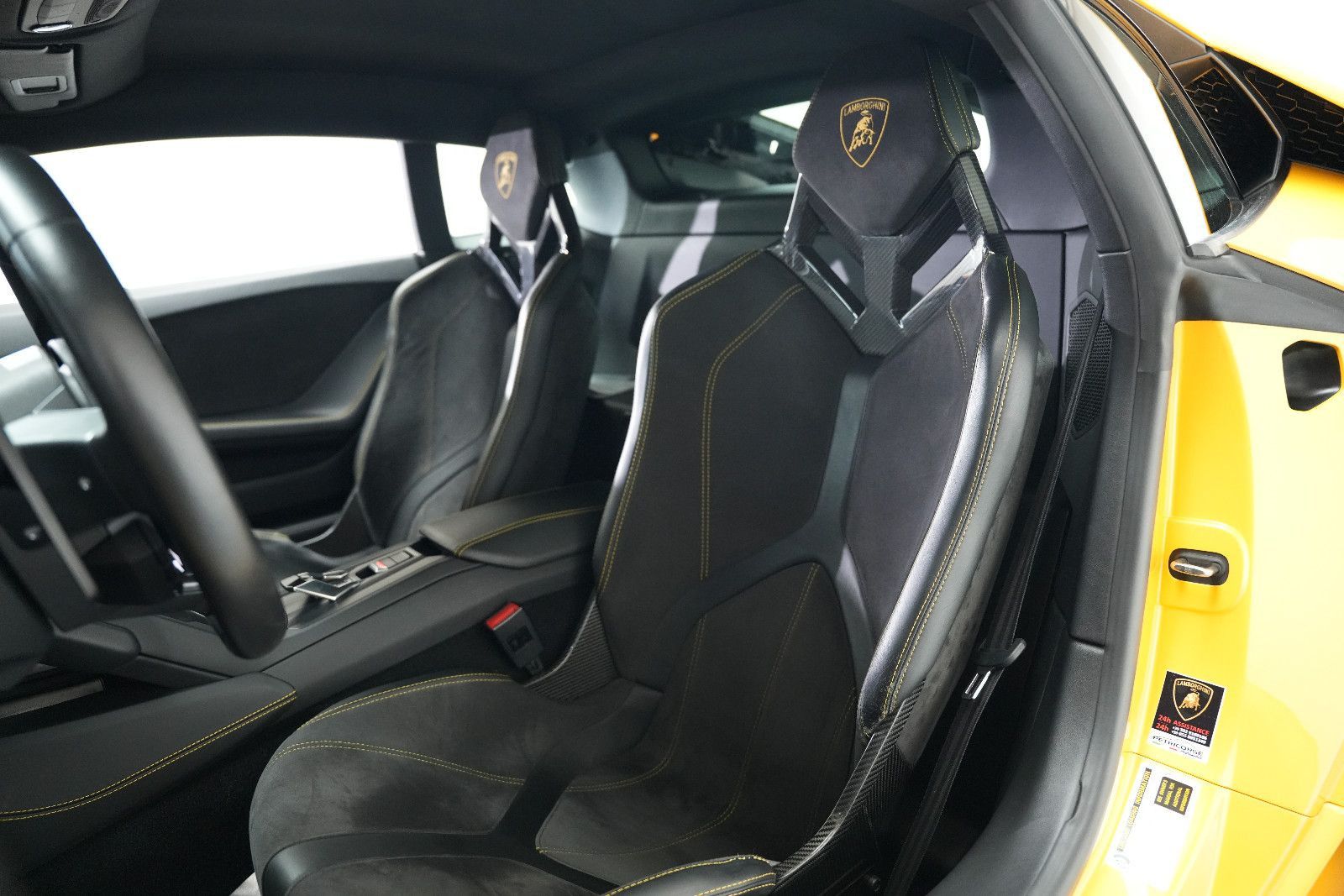 Fahrzeugabbildung Lamborghini Huracan Huracán /LIFT/KAMERA/CARBON/SCHALENSITZ/