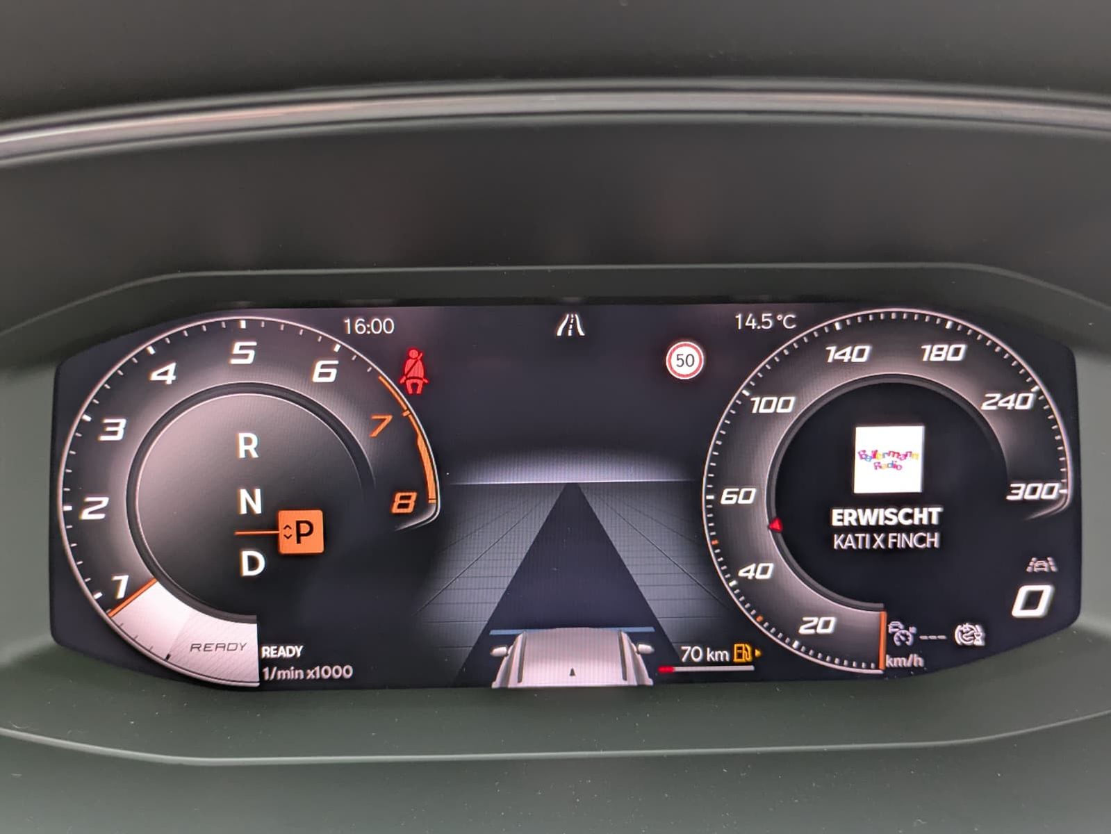 Fahrzeugabbildung CUPRA Leon 1.5 eTSI MATRIX*PANO*ALCAN.*AHK*SENN*Drive2