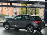 Volkswagen T-Roc Style 4Motion 1 HAND/ EURO 6 - VW T-Roc bis 25.000 Euro