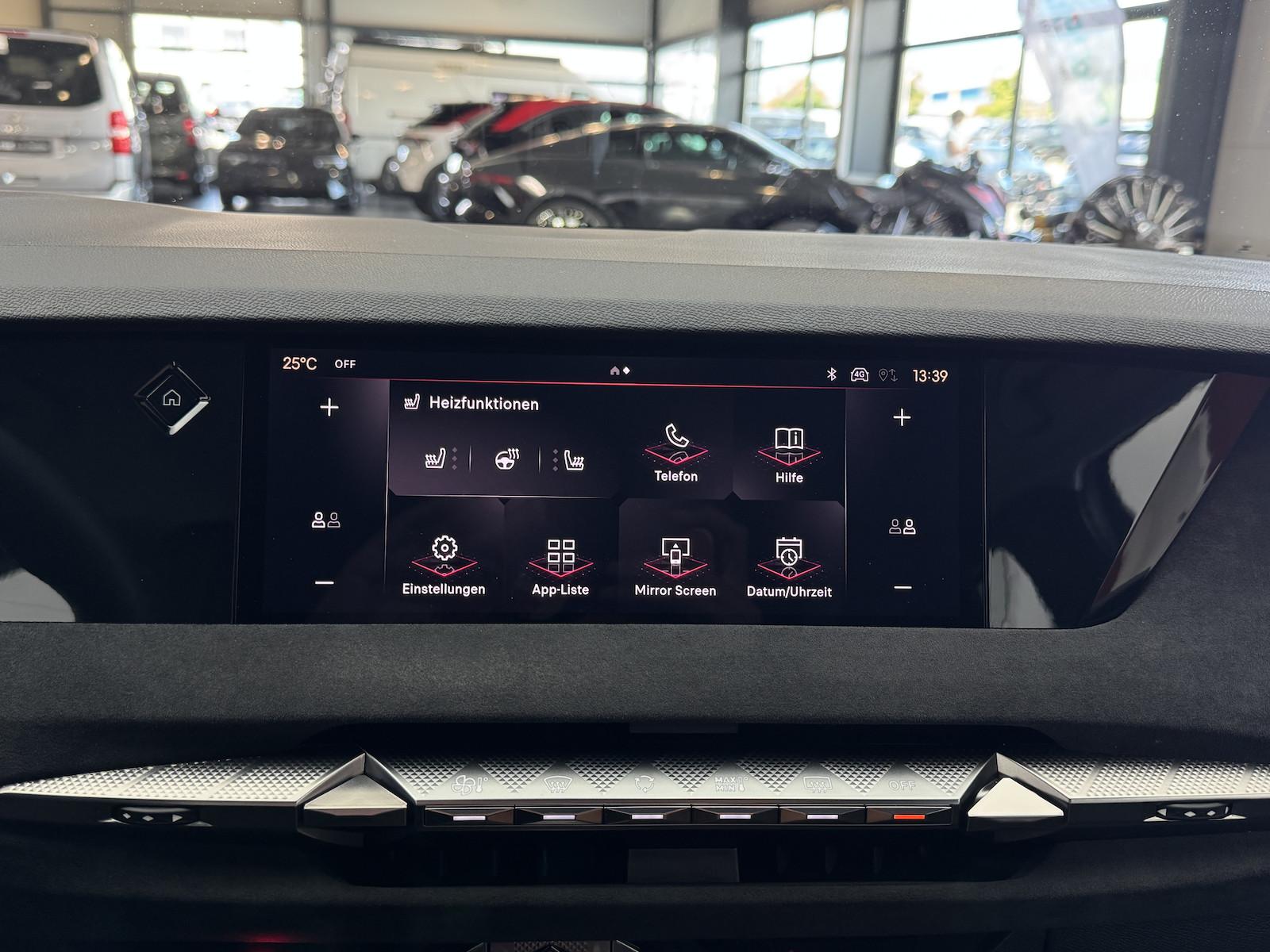DS Automobiles DS4 130 EAT8 Performance Line LED CarPlay