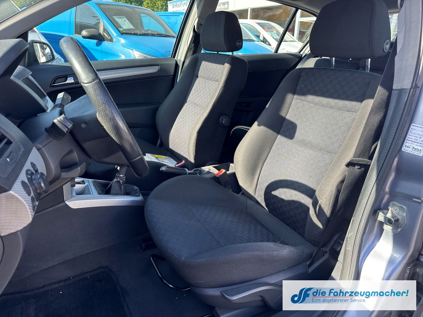 Fahrzeugabbildung Opel Astra H Sport Temp PDC HÄNDLER AUTO Alu Sportfah